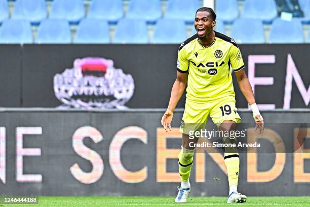 Kingsley Ehizibue of Udinese celebrates after scoring a goal during the Serie A match between UC Sampdoria and Udinese Calcio at Stadio Luigi...