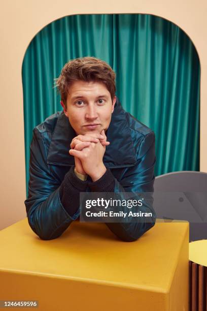 Sam Straley Serious 26 Emily Straley Stock Photos, High-Res Pictures, and Images - Getty Images