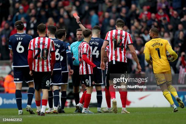 The match referee James Linington shows Dael Fry a straight red during the Sky Bet Championship match between Sunderland and Middlesbrough at the...