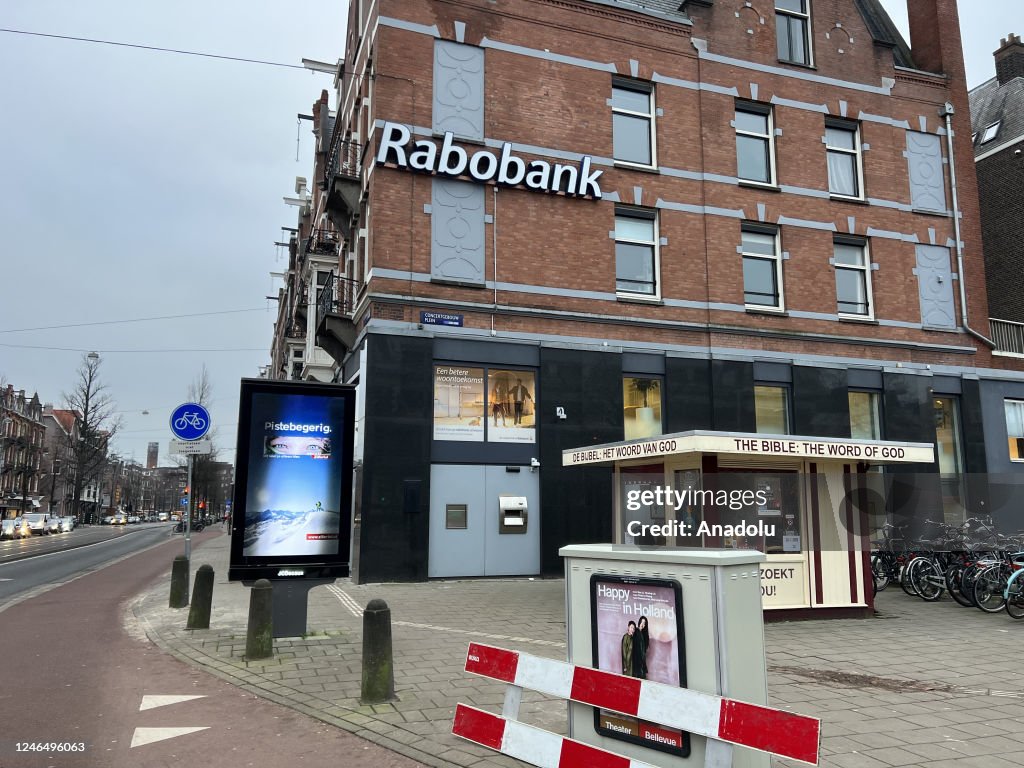 Banks in the Netherlands close branches due to digitalization