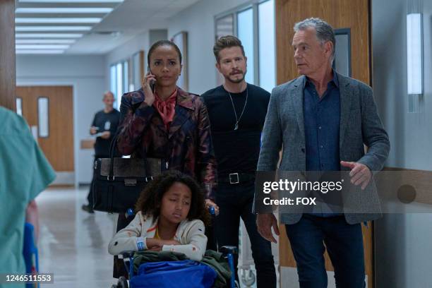 Guest star Sundra Oakley, guest star Mila Davis-Kent, Matt Czuchry and Bruce Greenwood in the all-new "For Better or Worse" episode of THE RESIDENT...
