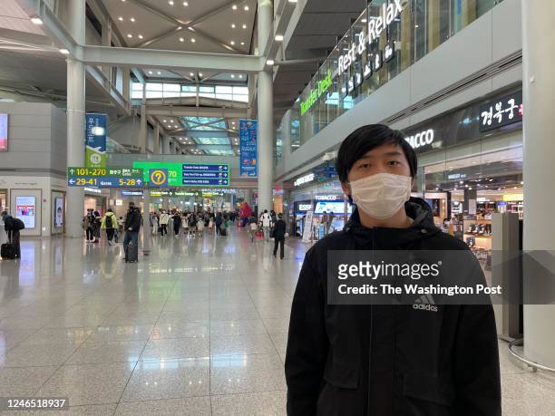 Vladimir Maraktaev is one of five Russians who arrived at South Korea's Incheon Airport seeking refugee status after receiving their draft notice in...