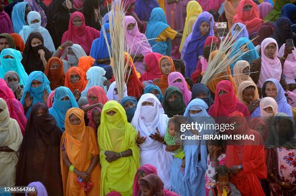 Sufi Robe Sudanese Islamic Photos and Premium High Res Pictures - Getty Images