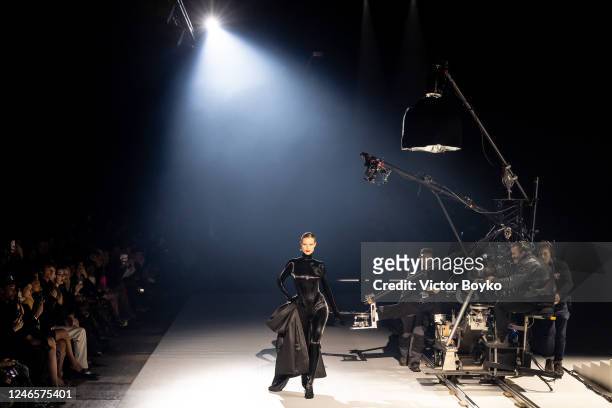 Eva Herzigova walks the runway during the Thierry Mugler Haute Couture Spring Summer 2023 show as part of Paris Fashion Week on January 26, 2023 in...