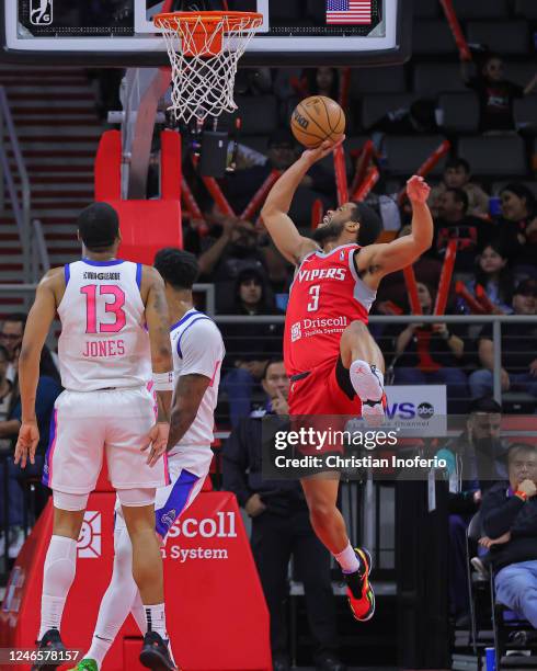 Cassius Stanley of the Rio Grande Valley Vipers shoot during a game against Mexico City Capitanes on January 26, 2022 at the Bert Ogden Arena in...