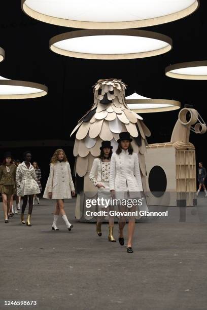 Model walks the runway at Chanel Couture Spring 2023 photographed on January 24, 2023 in Paris, France.