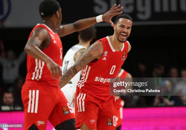 Nick Weiler-Babb, #0 of FC Bayern Munich celebrates with Cassius Winston, #5 of FC Bayern Munich during the 2022/2023 Turkish Airlines EuroLeague...