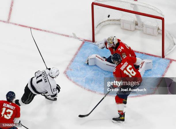 Anze Kopitar of the Los Angeles Kings scores a first period goal past goaltender Alex Lyon of the Florida Panthers at the FLA Live Arena on January...