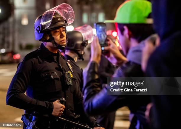 Lapd Riot Officers 196 Los Angeles Police Department Memorial For Fallen Officers Stock ...