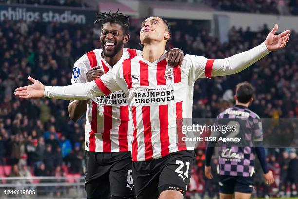 Ibrahim Sangare of PSV, Anwar El Ghazi of PSV, Luuk de Jong of PSV celebrating the goal of Anwar El Ghazi of PSV during the Eredivisie match between...