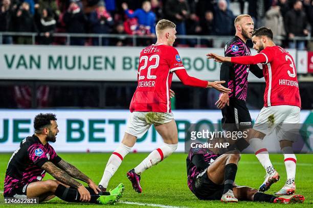 Maxim Dekker of AZ Alkmaar scores the 1-2 during the Dutch premier league match between AZ Alkmaar and FC Utrecht at the AFAS stadium on January 28,...