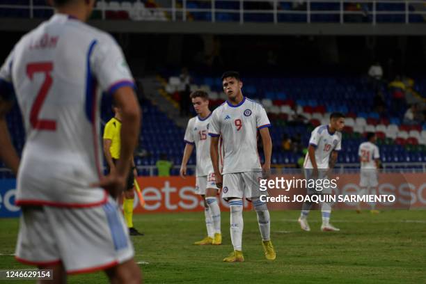 Chilean players react after being defeated by Venezuela in their South American U-20 championship group B first round football match, at the Pascual...