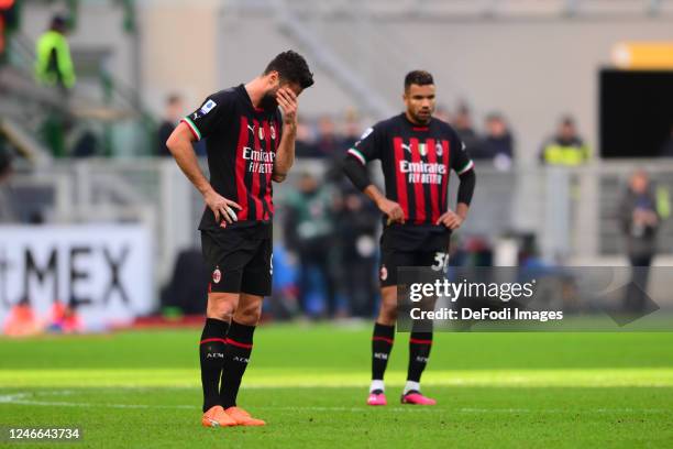 Olivier Giroud of Ac Milan desperate after losing match during the Serie A match between AC MIlan and US Sassuolo at Stadio Giuseppe Meazza on...