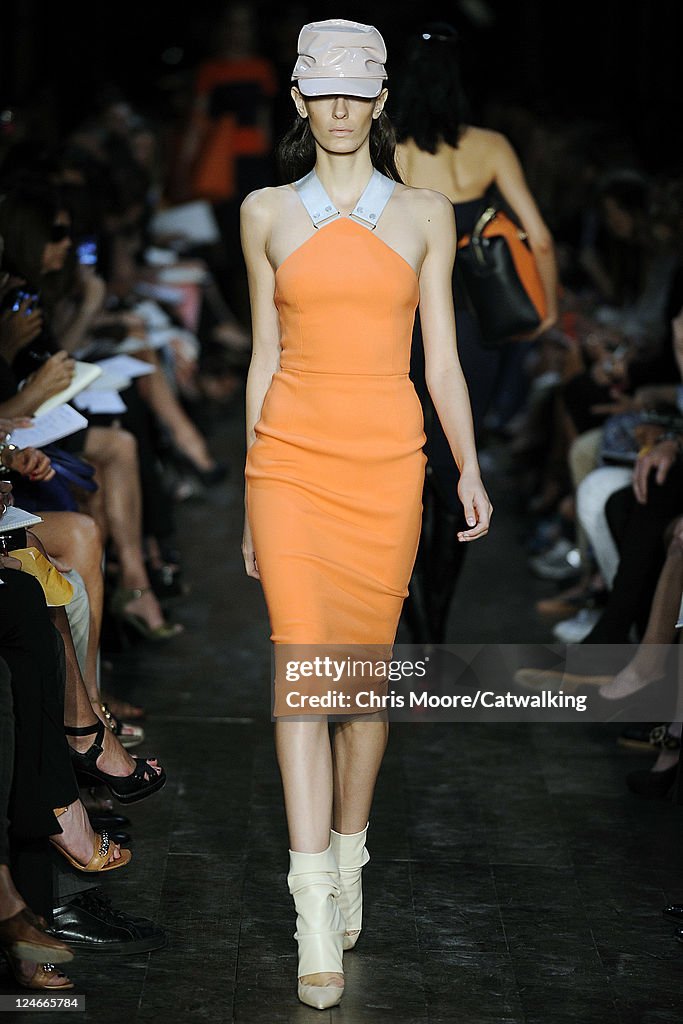 Victoria Beckham - Runway RTW - Spring 2012 - New York Fashion Week