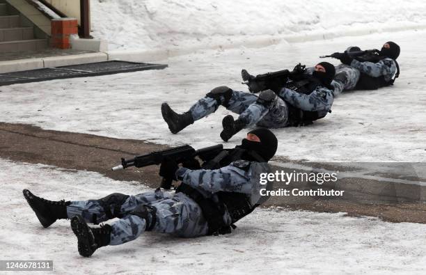 Omon Riot Unit 312 Russian Omon Photos & High Res Pictures - Getty Images