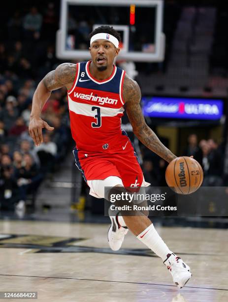 Bradley Beal of the Washington Wizards brings the ball up court against the San Antonio Spurs in the first half at AT&T Center on January 30, 2023 in...