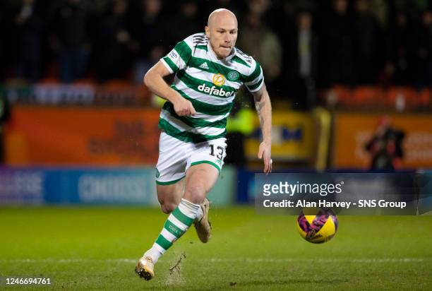 Aaron Mooy in action for Celtic during a cinch Premiership match between Dundee United and Celtic at Tannadice, on January 29 in Dundee, Scotland.
