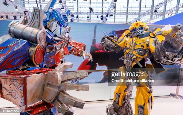 24 fotos e imágenes de Bumblebee Optimus Prime - Getty Images