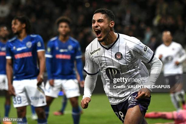 Toulouse's French midfielder Fares Chaibi celebrates after scoring his team's second goal during the French L1 football match between Toulouse FC and...