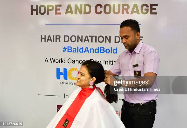 21 Hair Donation Campaign To Help Cancer Patients Photos and Premium High Res Pictures - Getty Images 21 Hair Donation Campaign To Help Cancer Patients Photos and Premium High Res Pictures - Getty Images