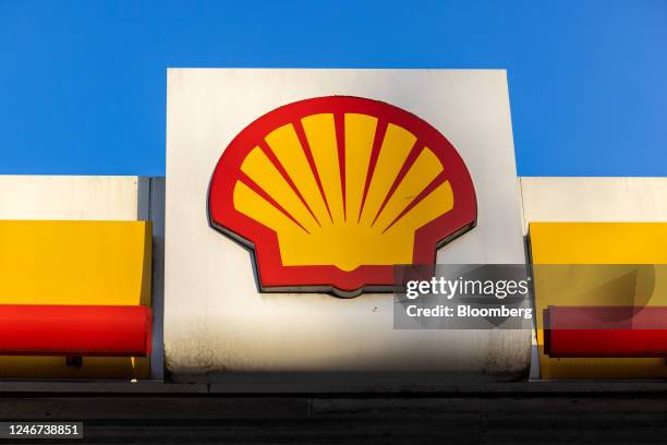 190 Gas Station Canopy Stock Photos, High-Res Pictures, and Images ...