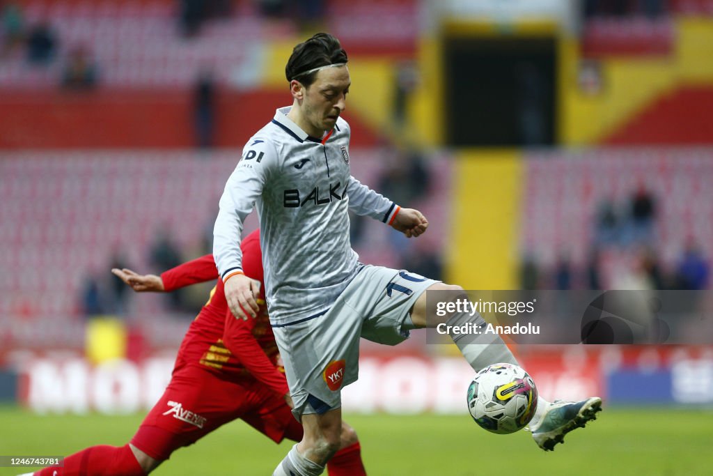 Yukatel Kayserispor v Medipol Basaksehir - Turkish Super Lig