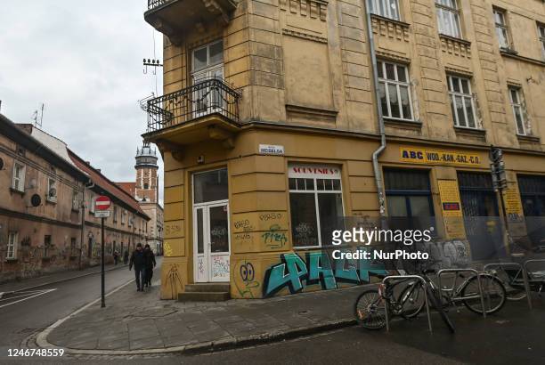 Closed business premises in the center of Krakow, Poland on February 02, 2023. In 2022, Poland's GDP increased by 4.9 percent. This means that in the...