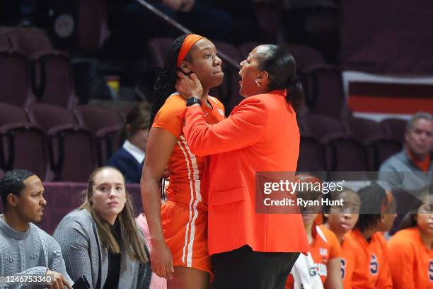 Dariauna Lewis of the Syracuse Orange is consoled by head coach Felisha Legette-Jack of the Syracuse Orange in the second half during a game against...