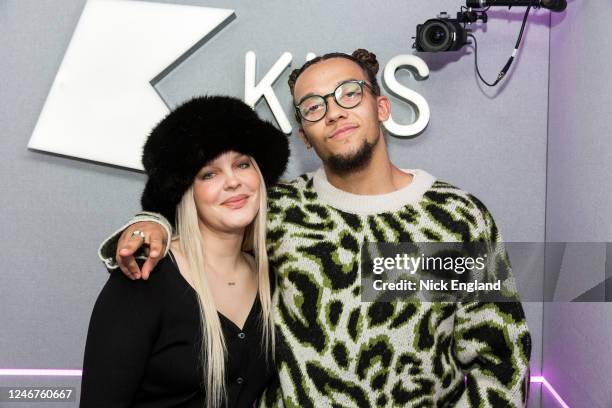 Anne-Marie poses with presenter Perri Kiely as she visits Bauer Media at 1 Golden Square on January 18, 2023 in London, England.