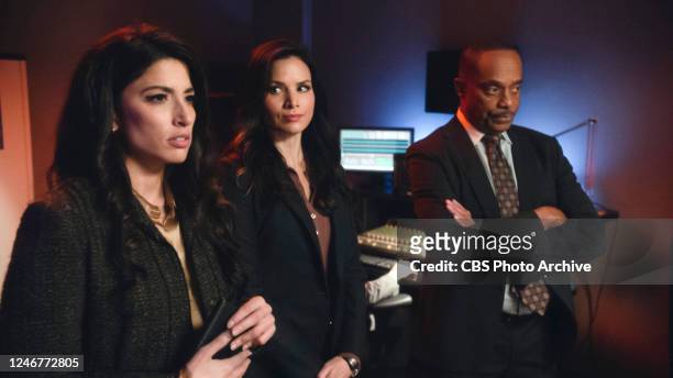 Evil Eye In preparation for a role, a world-renowned actress shadows the NCIS team as they investigate a decapitation case, on the CBS Original...