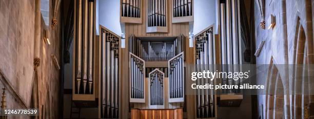 February 2023, Baden-Württemberg, Rottweil: The organ of the Holy Cross Minster. Photo: Silas Stein/dpa