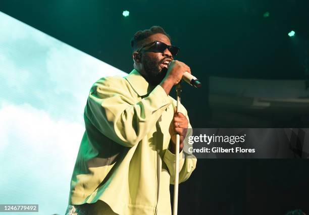 Tobe Rapper 6,740 Music Masters Stock Photos, High-Res Pictures, and Images - Getty ...