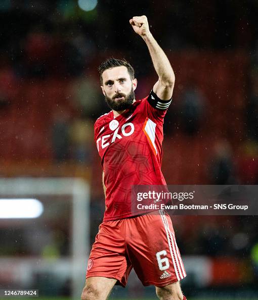 Shinnie Aberdeen's Graeme Shinnie celebrates at full time during a cinch ...