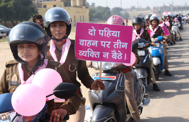 IND: Ghaziabad Traffic police And Social Workers Organize Motorcycle/Scooter Awareness Rally