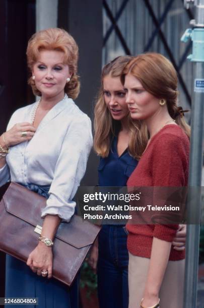 Los Angeles, CA Rhonda Fleming, Lisa Eilbacher, Annette O'Toole appearing in the ABC tv movie 'Love For Rent'.