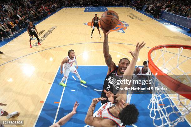 Kawhi Leonard of the LA Clippers shoots the ball during the game against the New York Knicks on February 4, 2023 at Madison Square Garden in New York...