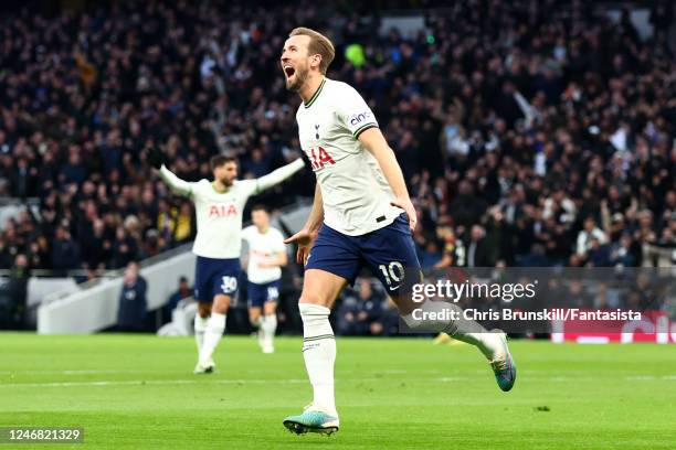 Harry Kane of Tottenham Hotspur celebrates scoring a goal to make the score 1-0 during the Premier League match between Tottenham Hotspur and...