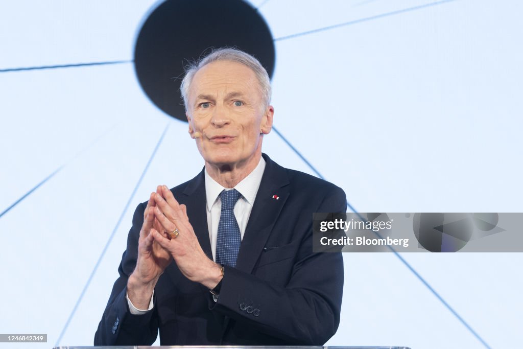 Renault, Nissan Agree on Landmark Deal to Reshape Alliance