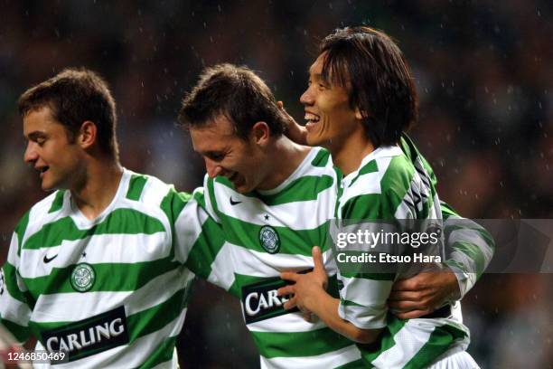 Shunsuke Nakamura of Celtic celebrates during the UEFA Champions League Group F match between Celtic and Benfica at the Celtic Park on October 17,...