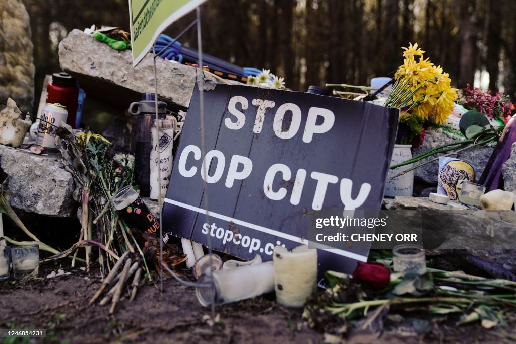 US-SHOOTING-ENVIRONMENT-PROTEST