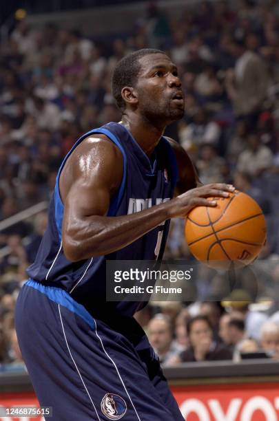 Michael Finley of the Dallas Mavericks shoots the ball against the Washington Wizards on November 2003 at the MCI Center in Washington DC. NOTE TO...