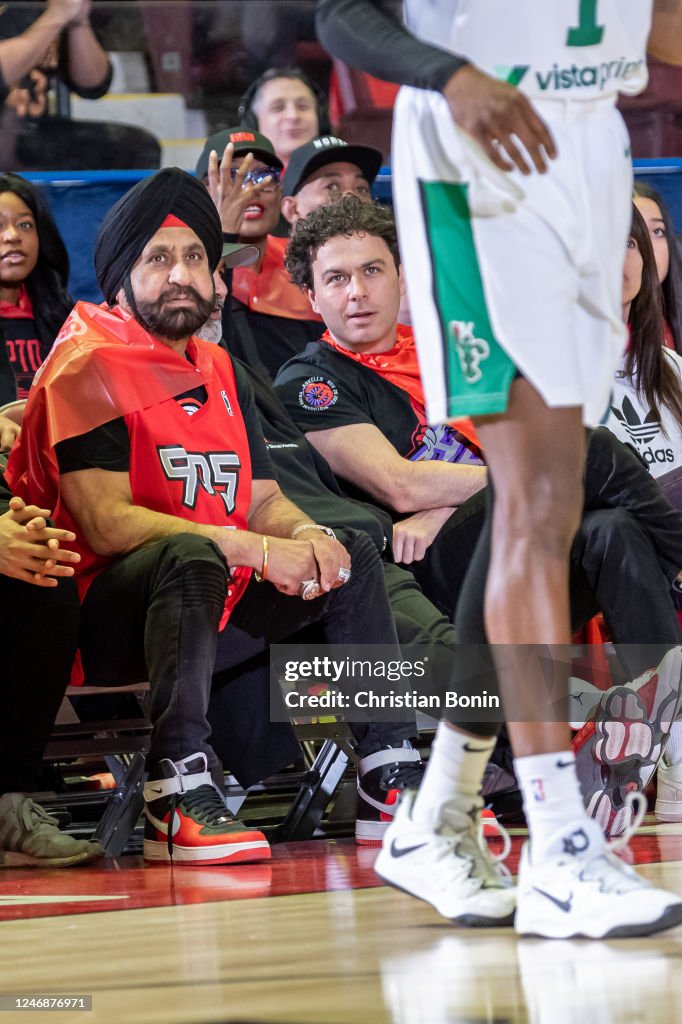Nav Raptors Raptors Superfan and Basketball Hall of Fame inductee Nav Bhatia and ...