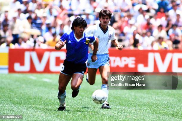 Diego Maradona of Argentina in action during the World Cup Mexico Quarter Final match between Argentina and England at the Estadio Azteca on June 22,...