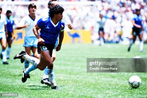 Diego Maradona of Argentina in action during the World Cup Mexico Quarter Final match between Argentina and England at the Estadio Azteca on June 22,...