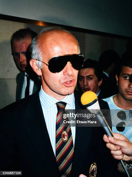 Milan head coach Arrigo Sacchi is interviewed after the Serie A match between Napoli and AC Milan at the Stadio Pao Paulo on May 1, 1988 in Naples,...