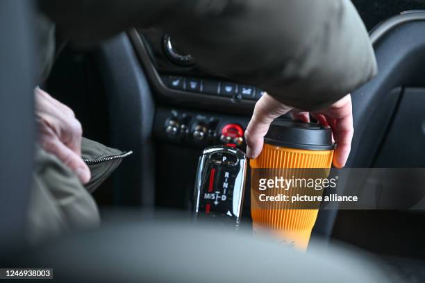 35 Car Cup Holder Stock Photos, High-Res Pictures, and Images - Getty Images