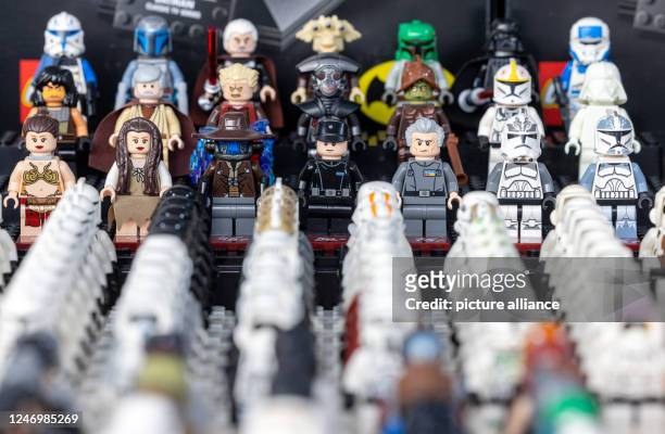 February 2023, Thuringia, Erfurt: Star Wars figures from Lego will be on sale at the opening of the Thuringian model building fair "Modell Leben"....