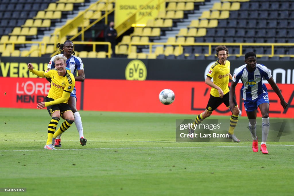 Borussia Dortmund v Hertha BSC - Bundesliga