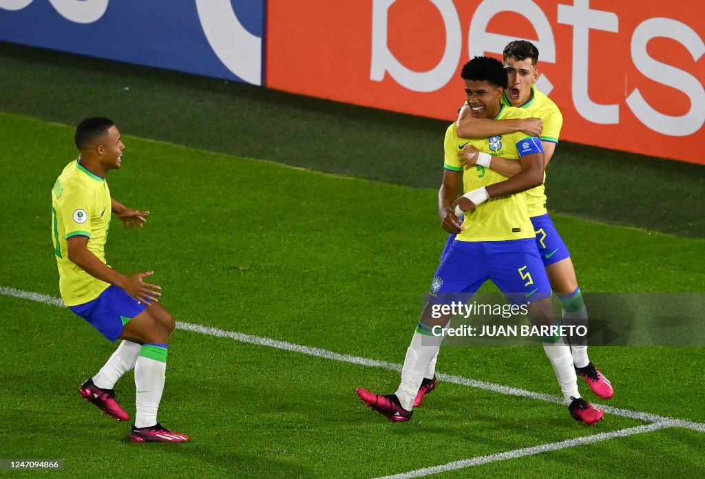 FBL-SOUTHAM-U20-BRA-URU