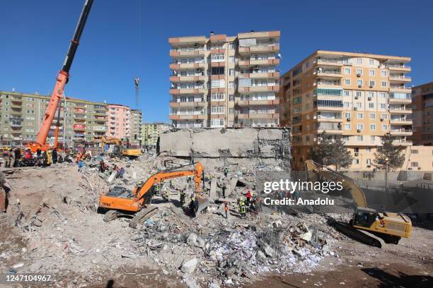 Personnel conduct search and rescue operations in Diyarbakir, following 7.7 and 7.6 magnitude earthquakes hit Turkiyeâs Kahramanmaras, on February...
